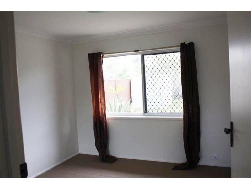 32 Boongala Road, Broadbeach Waters QLD 4218