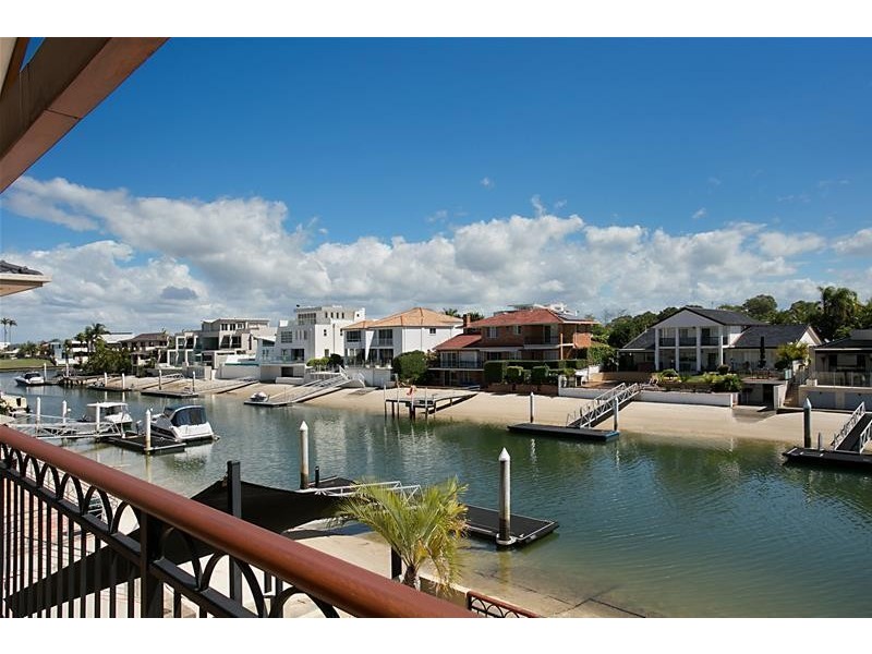 34 Norseman Court, Paradise Waters QLD 4217