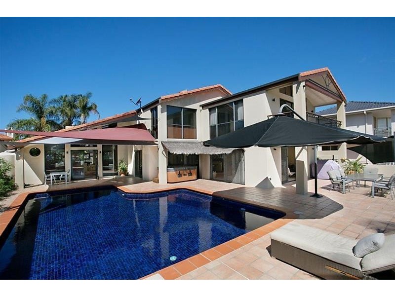 34 Norseman Court, Paradise Waters QLD 4217