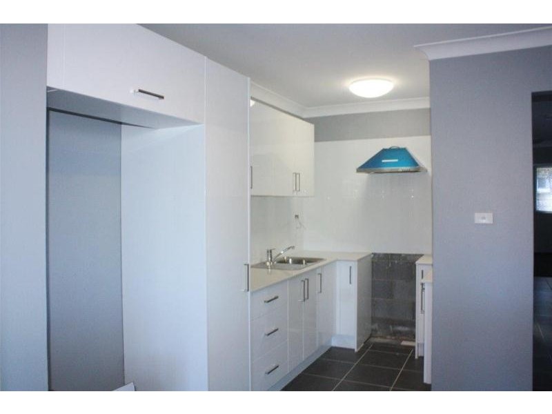 4/7 Sunrise Boulevard, Surfers Paradise QLD 4217