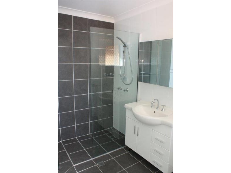 4/7 Sunrise Boulevard, Surfers Paradise QLD 4217