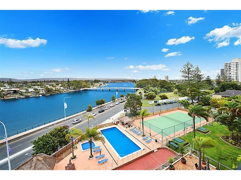 5F / 33 Thornton Street “Thornton Towers”, Surfers Paradise QLD 4217