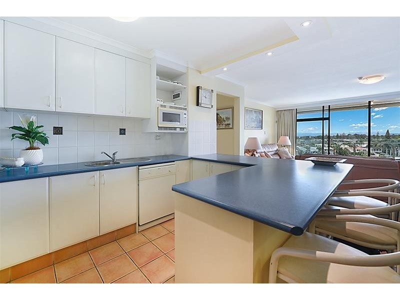 5F / 33 Thornton Street “Thornton Towers”, Surfers Paradise QLD 4217