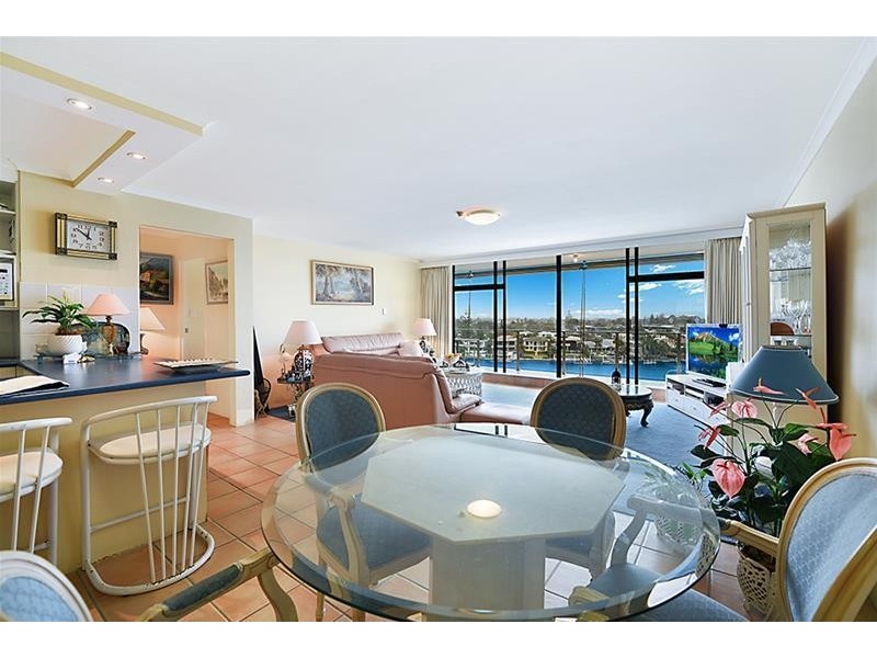 5F / 33 Thornton Street “Thornton Towers”, Surfers Paradise QLD 4217