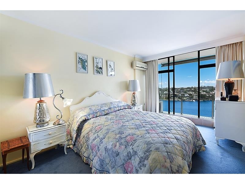 5F / 33 Thornton Street “Thornton Towers”, Surfers Paradise QLD 4217