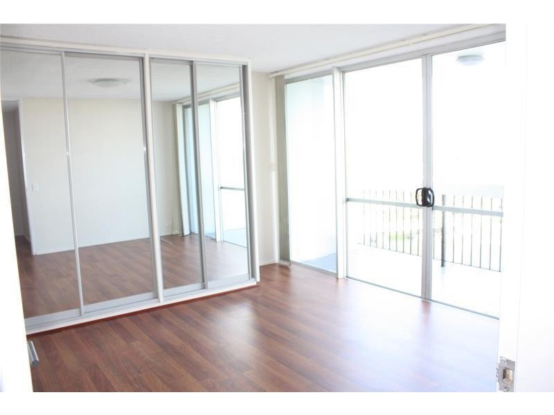 32 Riverview Parade (The Anchorage), Surfers Paradise QLD 4217