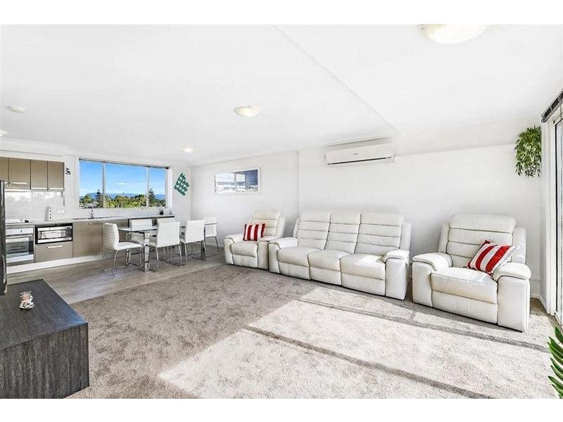 25/3 Sunset Boulevard, Surfers Paradise QLD 4217