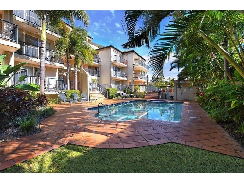 25/3 Sunset Boulevard, Surfers Paradise QLD 4217
