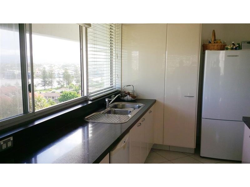 21 Peninsular Drive ‘Edgewater Gardens’, Surfers Paradise QLD 4217