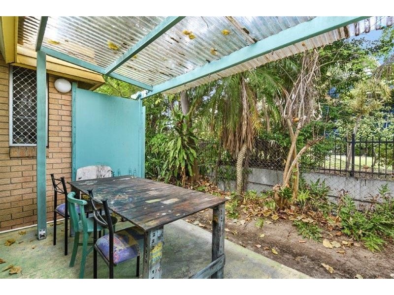 2/11 Peninsular Drive, Surfers Paradise QLD 4217