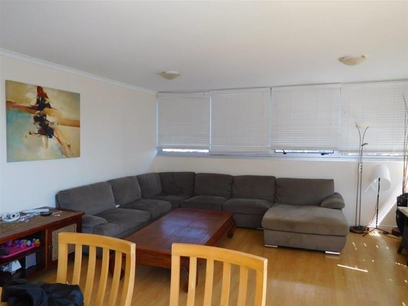 131/40 Watson Esplanade, Surfers Paradise QLD 4217