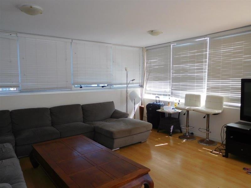 131/40 Watson Esplanade, Surfers Paradise QLD 4217