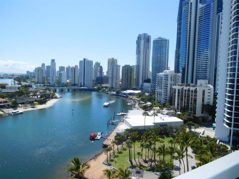 131/40 Watson Esplanade, Surfers Paradise QLD 4217