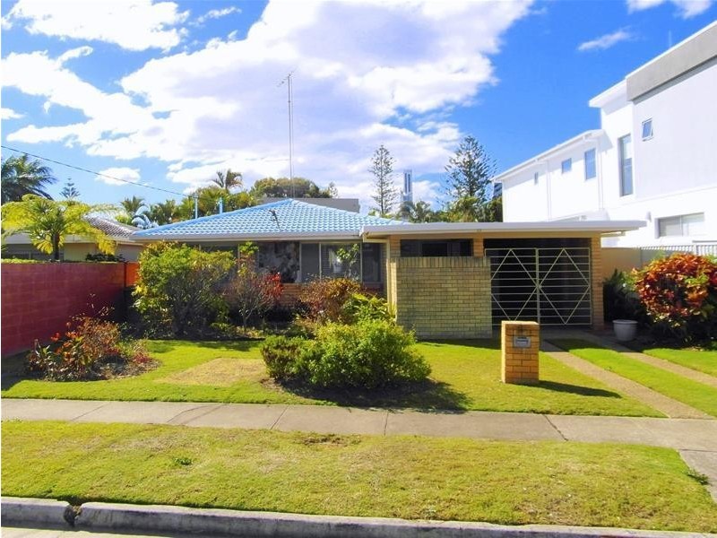 13 Salerno Street, Surfers Paradise QLD 4217