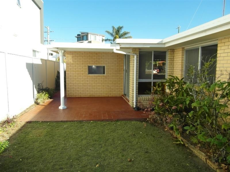 13 Salerno Street, Surfers Paradise QLD 4217