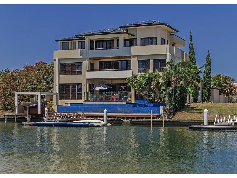 53 Commodore Drive, Paradise Waters QLD 4217