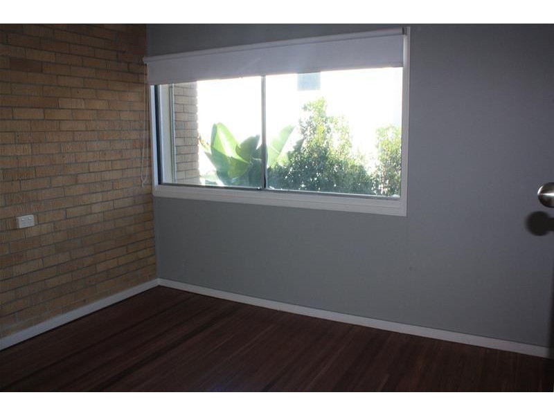 15/17 Illawong Street, Chevron Island QLD 4217