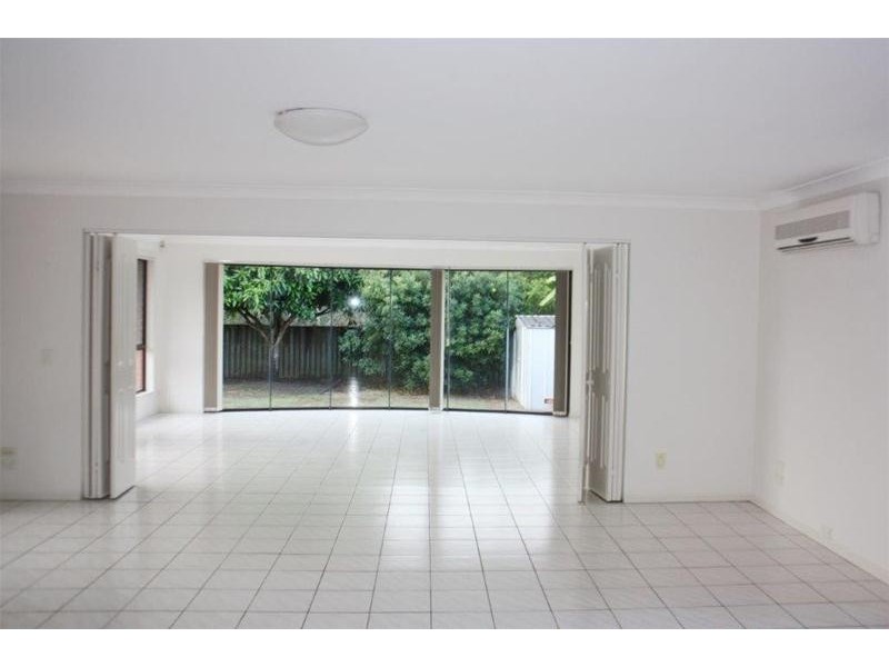 3 Port Jackson Boulevard, Clear Island Waters QLD 4226