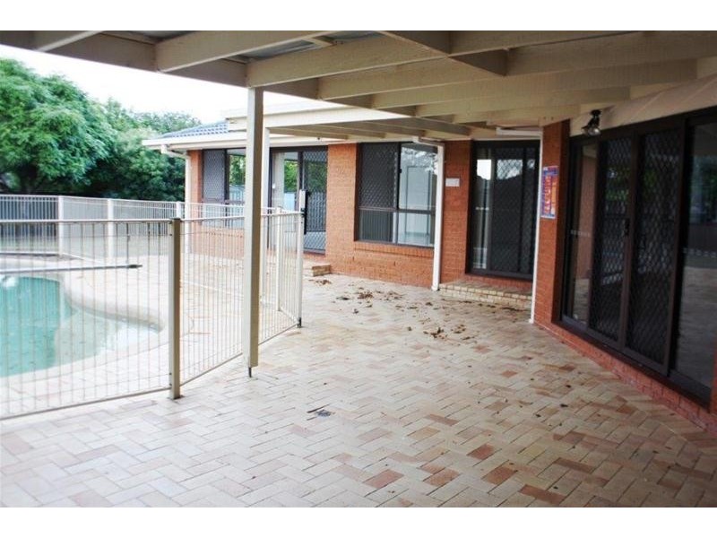 3 Port Jackson Boulevard, Clear Island Waters QLD 4226