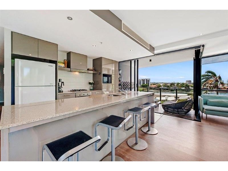 406/4 Wahroonga Place, Surfers Paradise QLD 4217