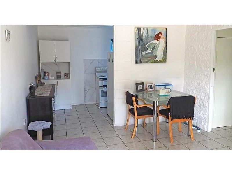 4/16 Leonard Avenue, Surfers Paradise QLD 4217