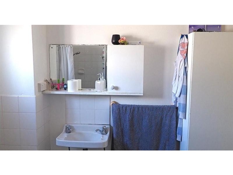 4/16 Leonard Avenue, Surfers Paradise QLD 4217