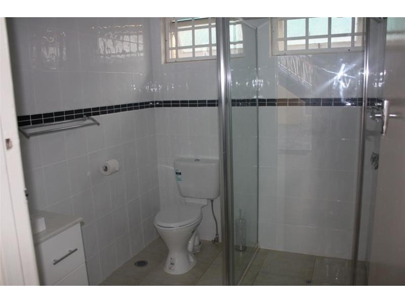 42 Peninsular Dr, Surfers Paradise QLD 4217