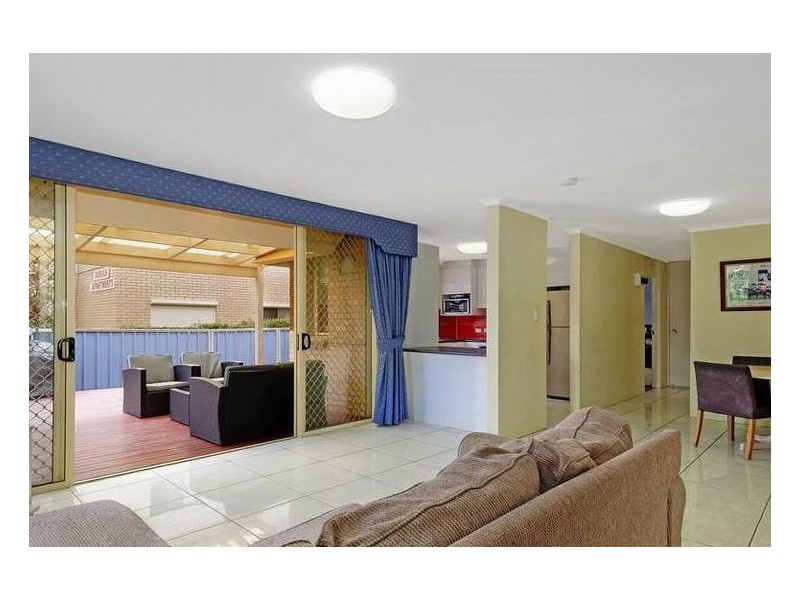 6/11 Peninsular Drive, Surfers Paradise QLD 4217