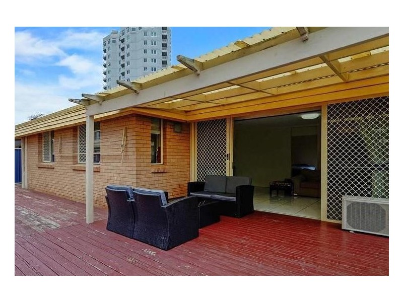 6/11 Peninsular Drive, Surfers Paradise QLD 4217