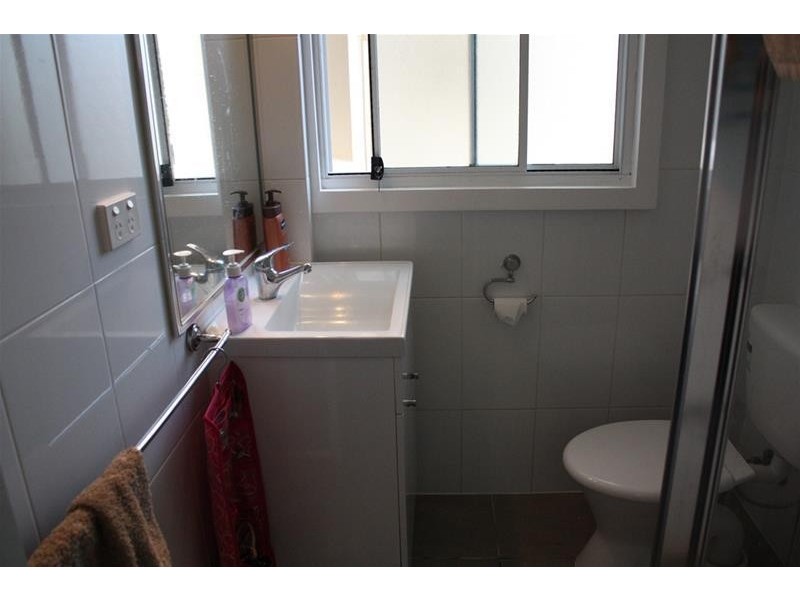 34 Hanlan Street (Kinkabool), Surfers Paradise QLD 4217