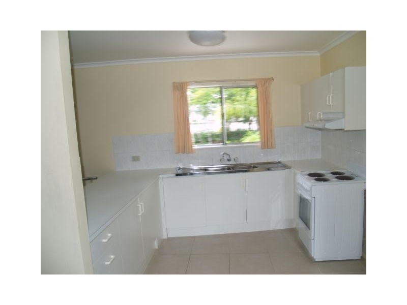 3/8 Acacia Avenue, Surfers Paradise QLD 4217