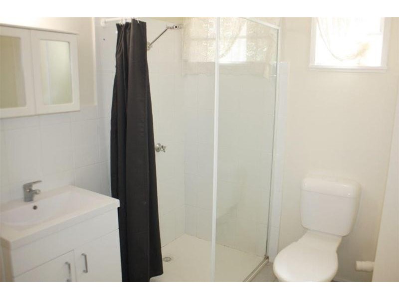 4/5 Leonard Avenue, Surfers Paradise QLD 4217