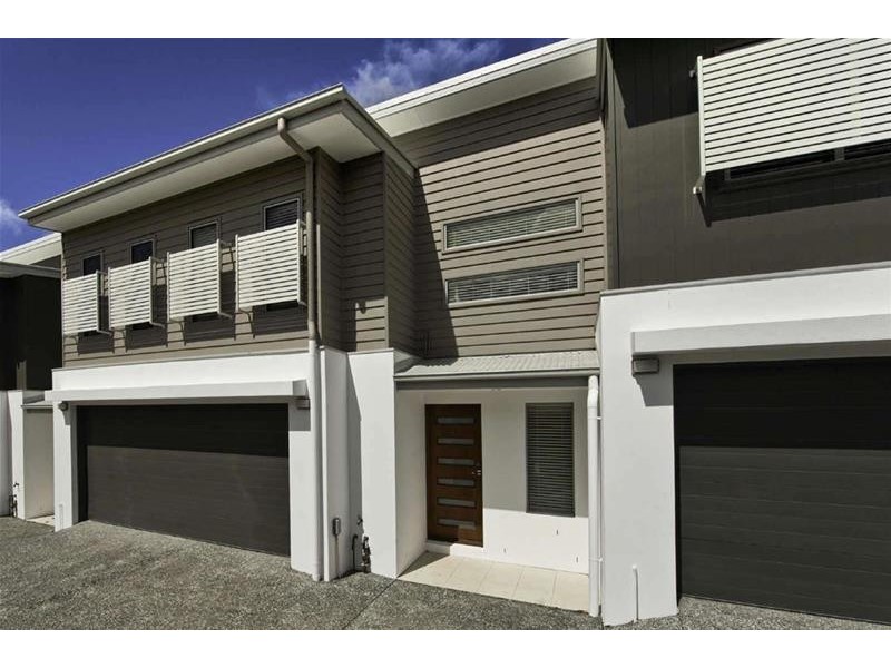 3/119 Eugaree Street, Southport QLD 4215