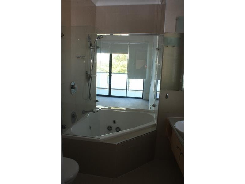 2/82 Albatross Avenue, Mermaid Beach QLD 4218