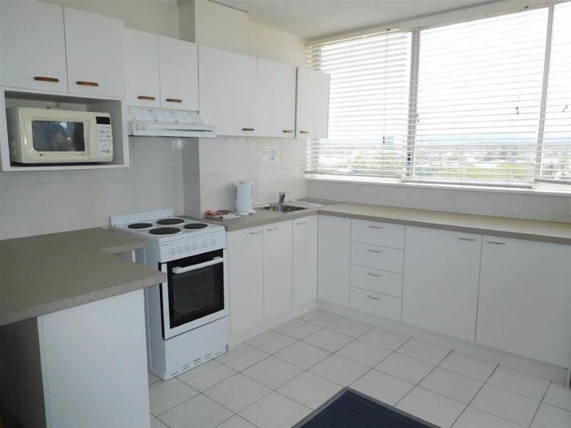 “The Shore” 2 Ocean Avenue, Surfers Paradise QLD 4217