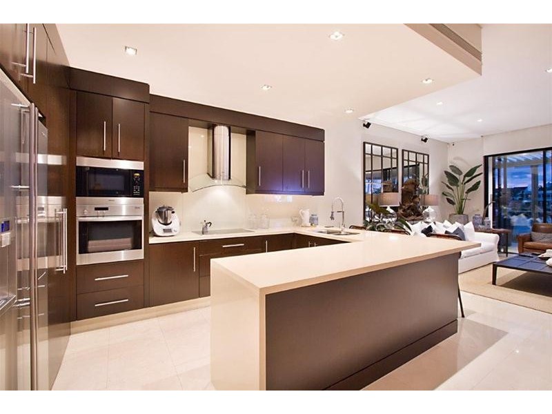 66B Sunrise Boulevard, Surfers Paradise QLD 4217