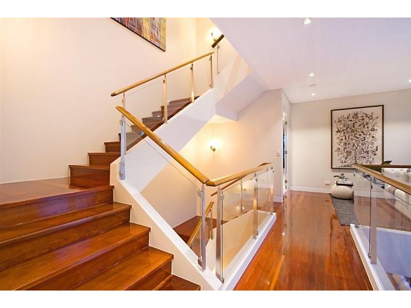 66B Sunrise Boulevard, Surfers Paradise QLD 4217
