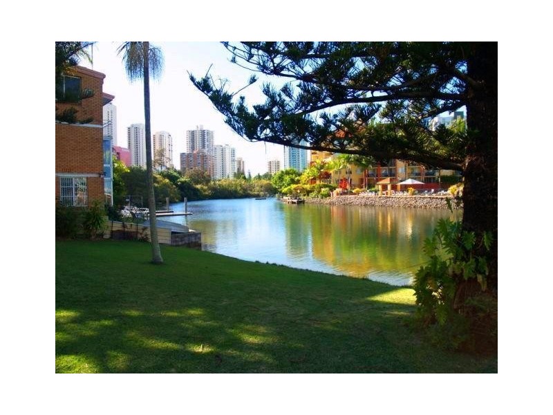 45 Peninsular Drive, Surfers Paradise QLD 4217