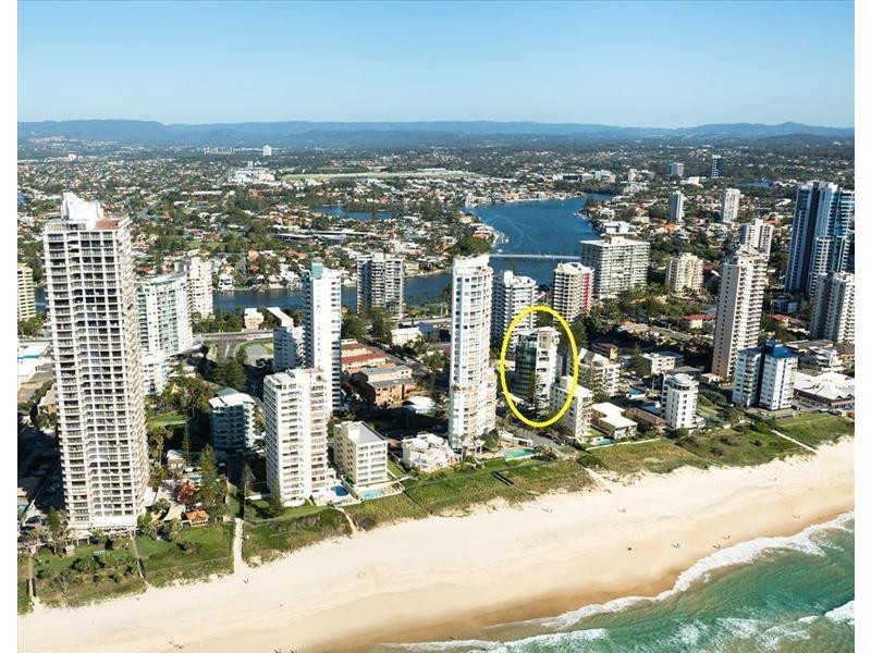 30 Garfield Terrace, Surfers Paradise QLD 4217