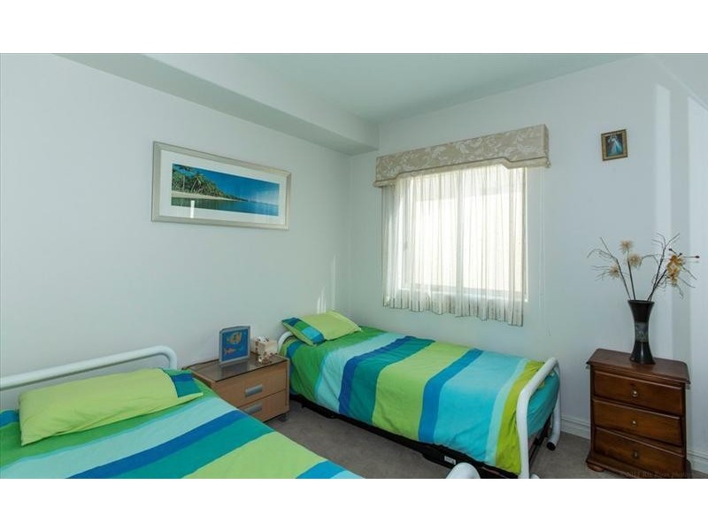 30 Garfield Terrace, Surfers Paradise QLD 4217