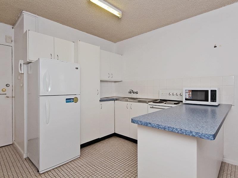 3049 Surfers Paradise Boulevard ‘Paradise Towers’, Surfers Paradise QLD 4217