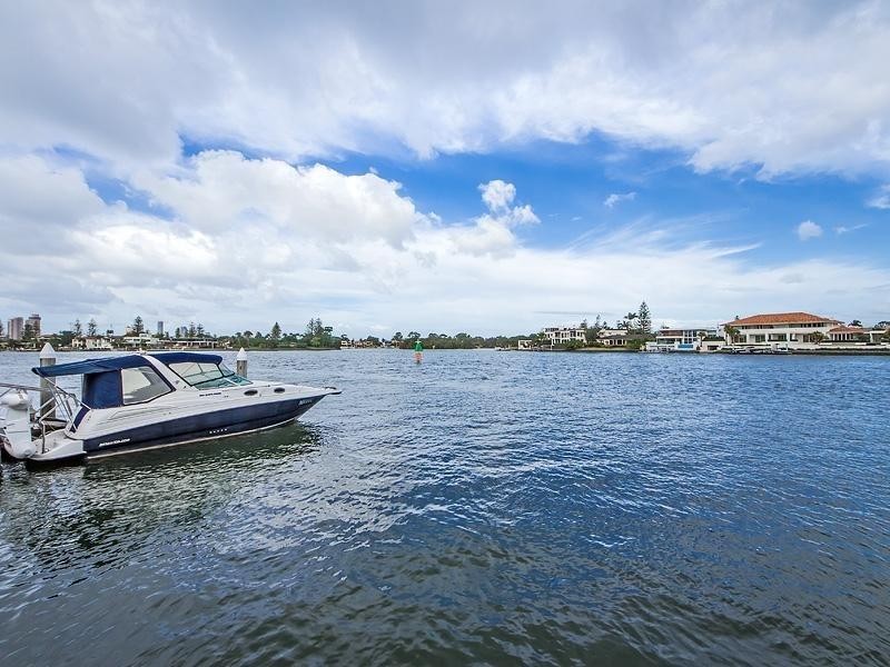 26 Sunset Boulevard, Surfers Paradise QLD 4217