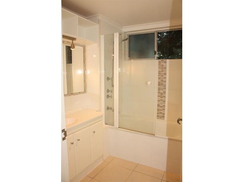 111 Rio Vista Boulevard, Broadbeach Waters QLD 4218