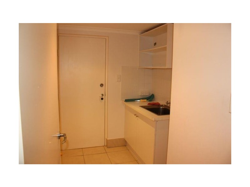 111 Rio Vista Boulevard, Broadbeach Waters QLD 4218