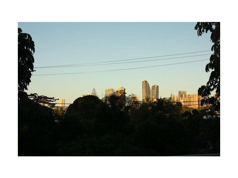 111 Rio Vista Boulevard, Broadbeach Waters QLD 4218