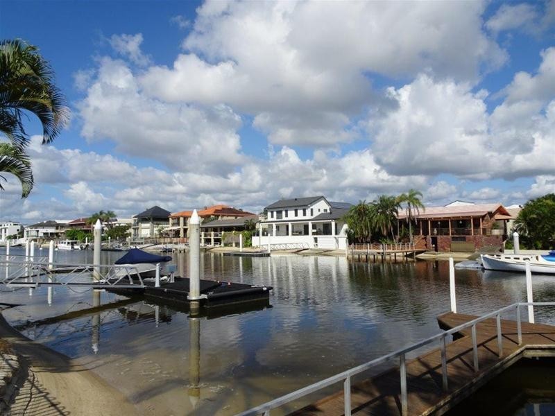 14a Buccaneer Court, Paradise Waters QLD 4217