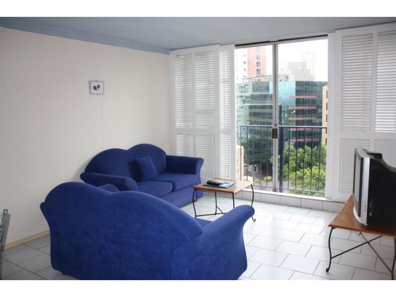 2 Riverview Parade, Surfers Paradise QLD 4217