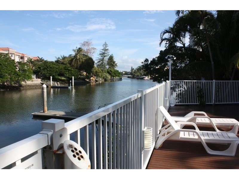 37 ‘Surfers Del Rey’ Peninsular Drive, Surfers Paradise QLD 4217