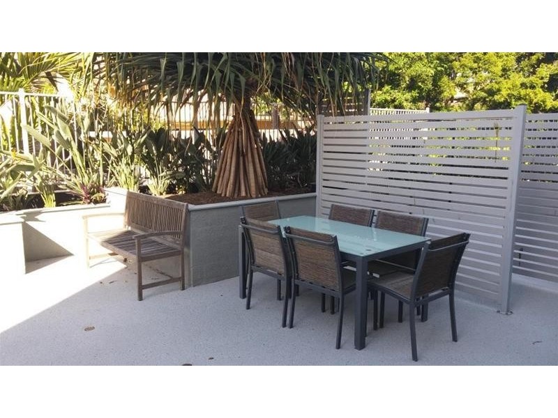 31 Loder Street, Biggera Waters QLD 4216