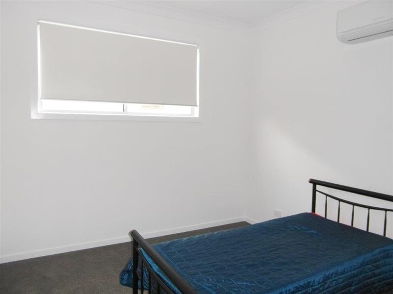 16 Admiralty Drive, Paradise Waters QLD 4217